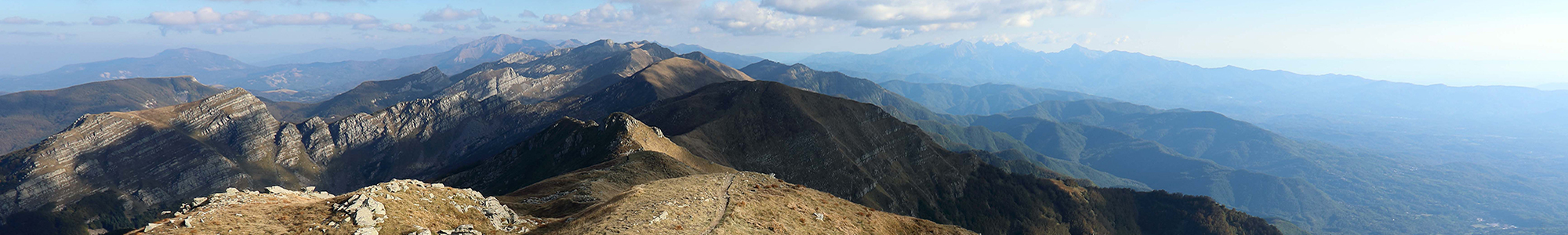 Immagine che rappresenta montagne