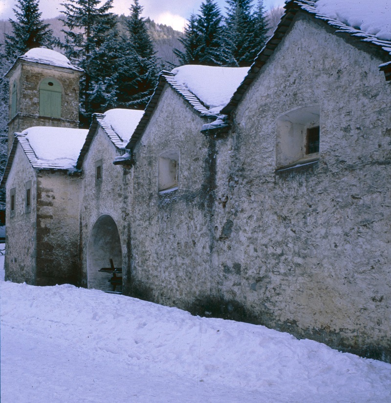 Lizzano in Belvedere (Bo): antico santuario Madonna dell'Acero - Parco Regionale Naturale del Corno alle Scale