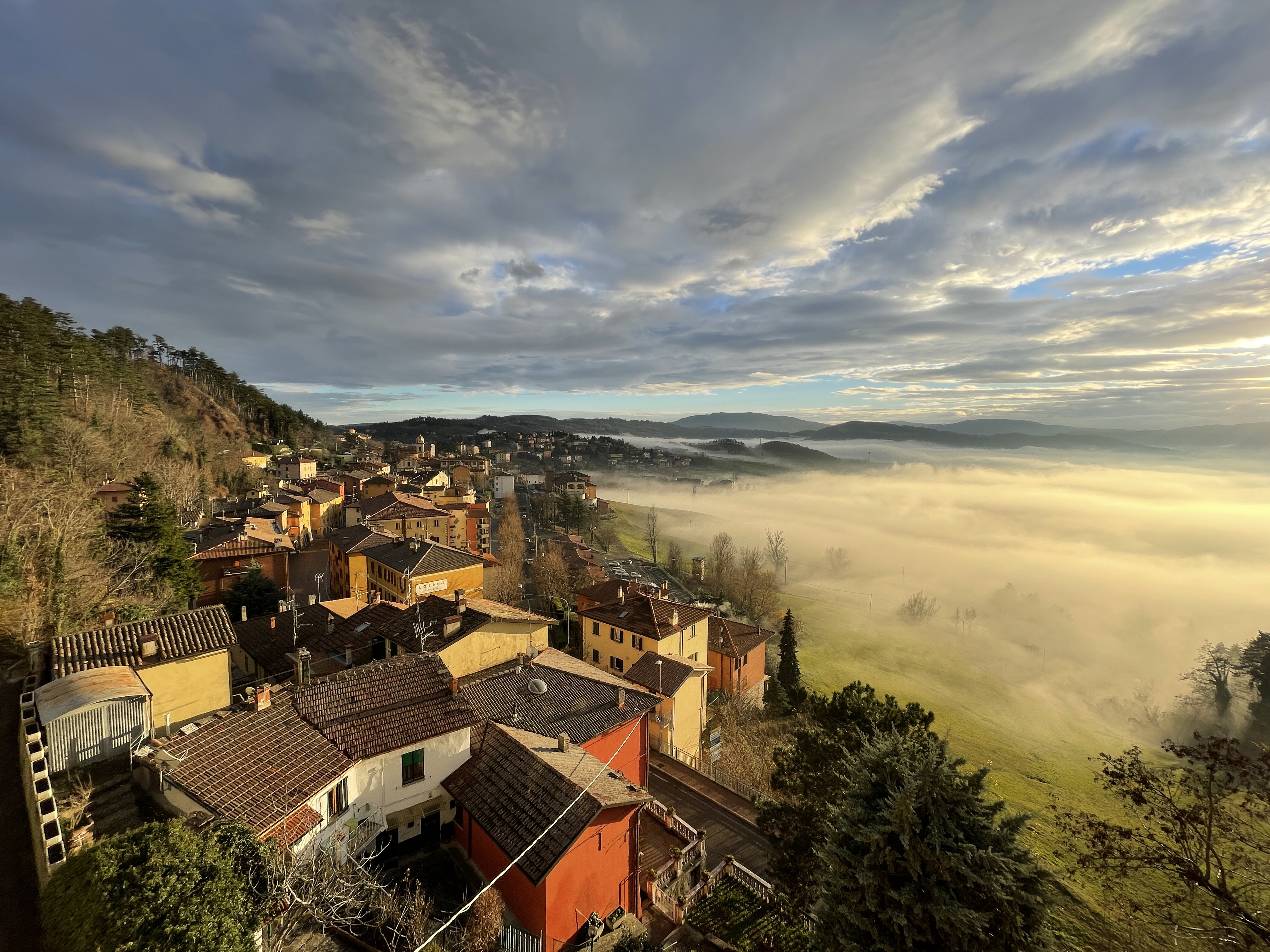 Loiano (Bo). Sopra le nuvole