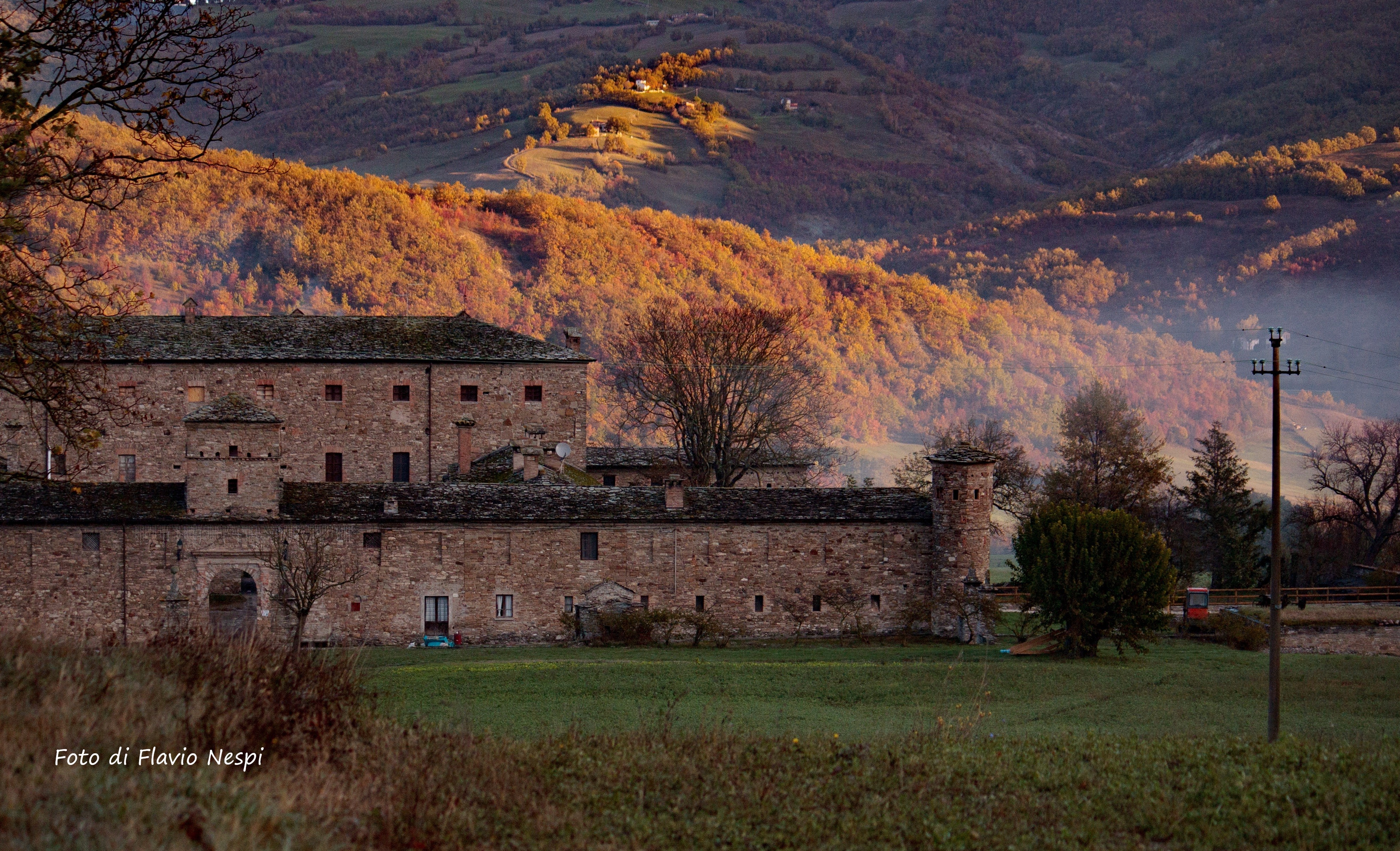 Varsi (Pr). Castello di Golaso. Foto di Flavio Nespi